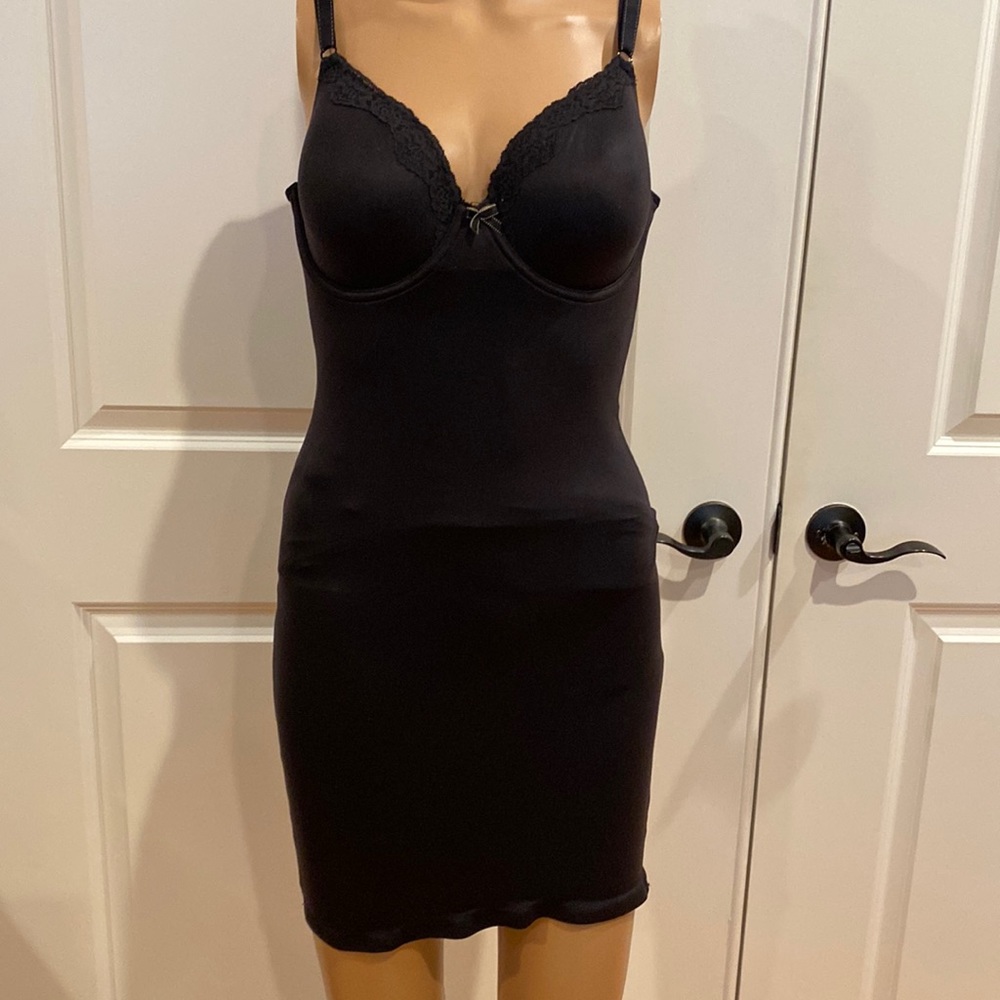 Maidenform slip shapewear.